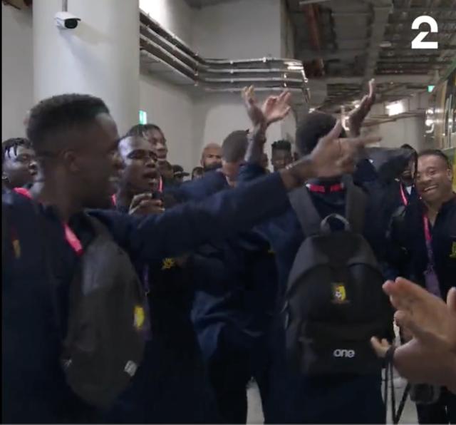 1669282769888095839.png 开云登录入口-【世界杯】G组首轮,恩博洛一击致命,瑞士1-0喀麦隆